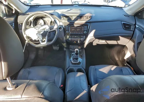 2018 Nissan Rogue S z USA, uszkodzony, nr VIN 5N1AT2MT5JC821196